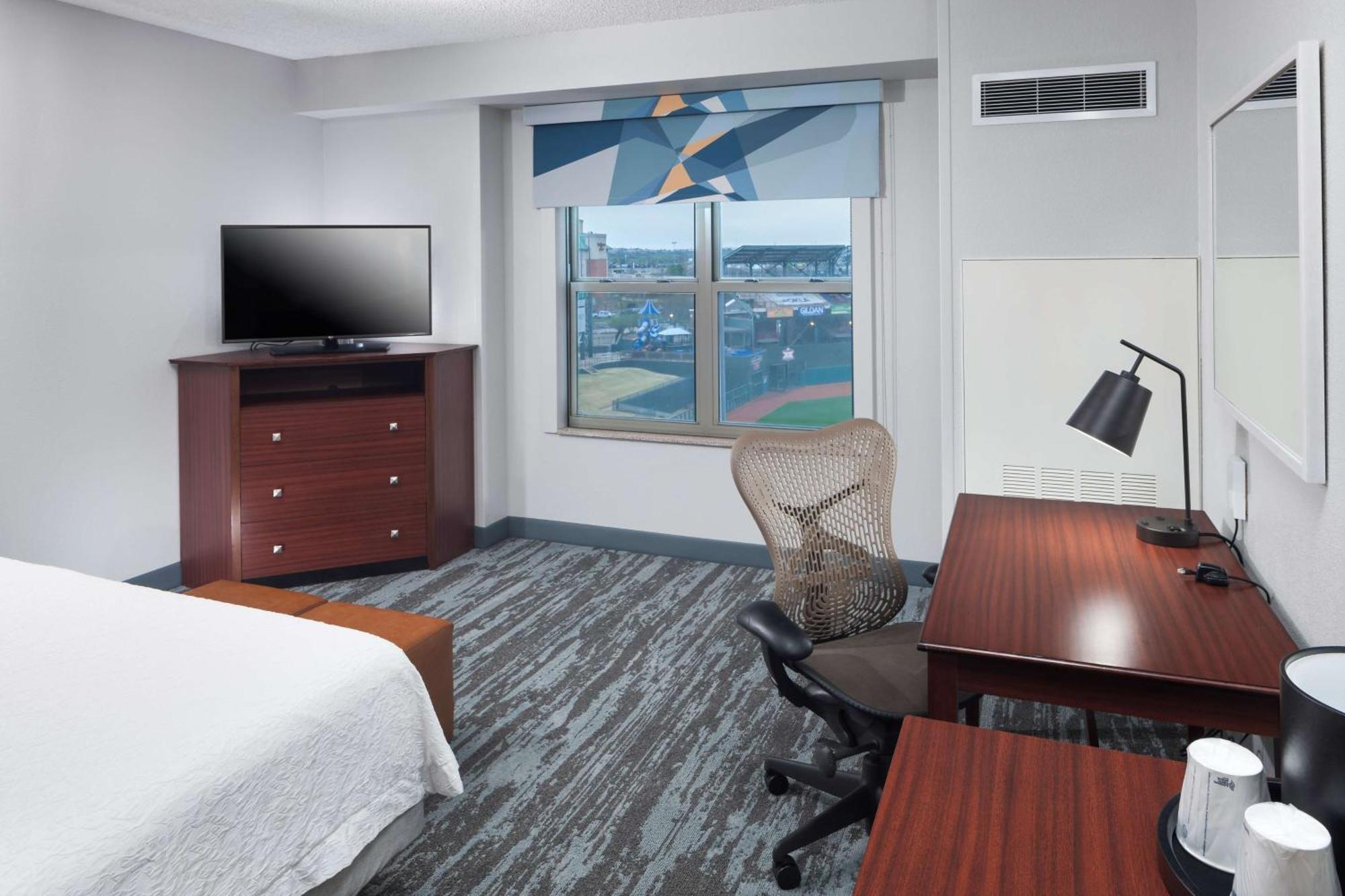 Hampton Inn & Suites Oklahoma City-Bricktown Dış mekan fotoğraf