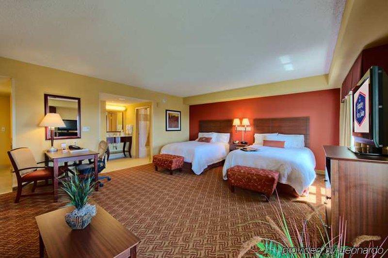 Hampton Inn & Suites Oklahoma City-Bricktown Oda fotoğraf